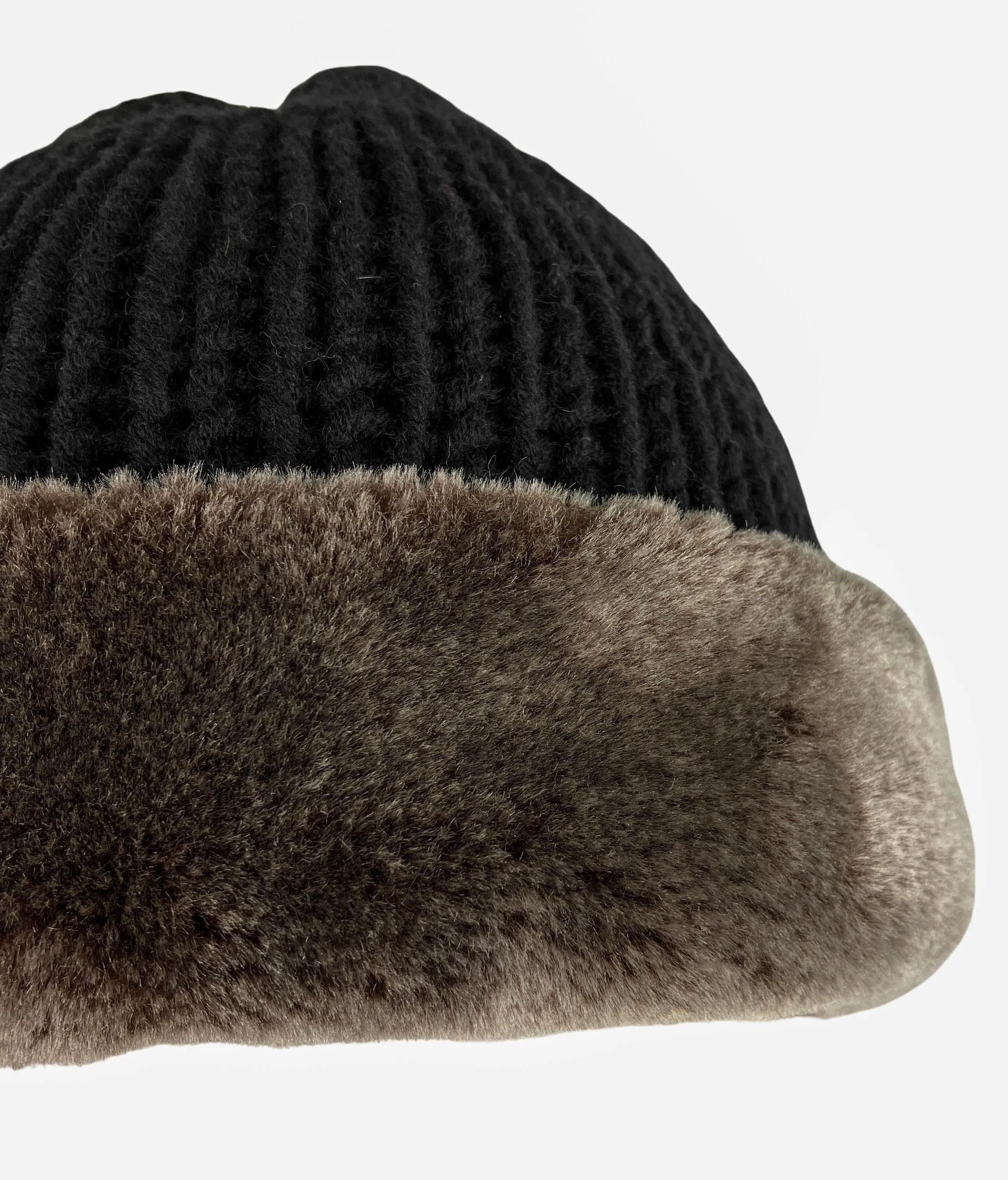 Reinhard Plank Knit Hat in Black/Brown